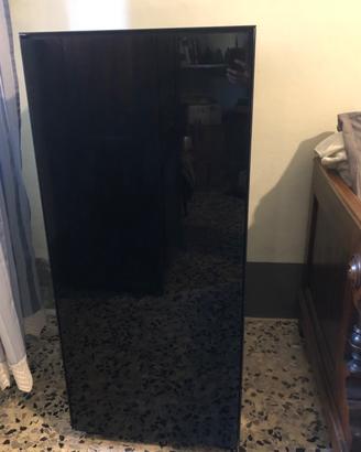 Mobile bar in legno e vetro nero