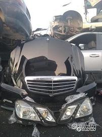 Mercedes classe e 220 2013 ricambi