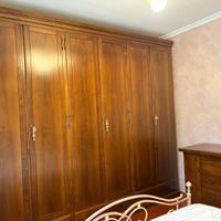 Camera da letto completa in noce nazionale