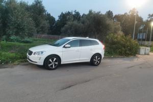 VOLVO XC60 D3