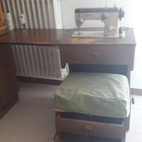 Macchina da cucire NECCHI