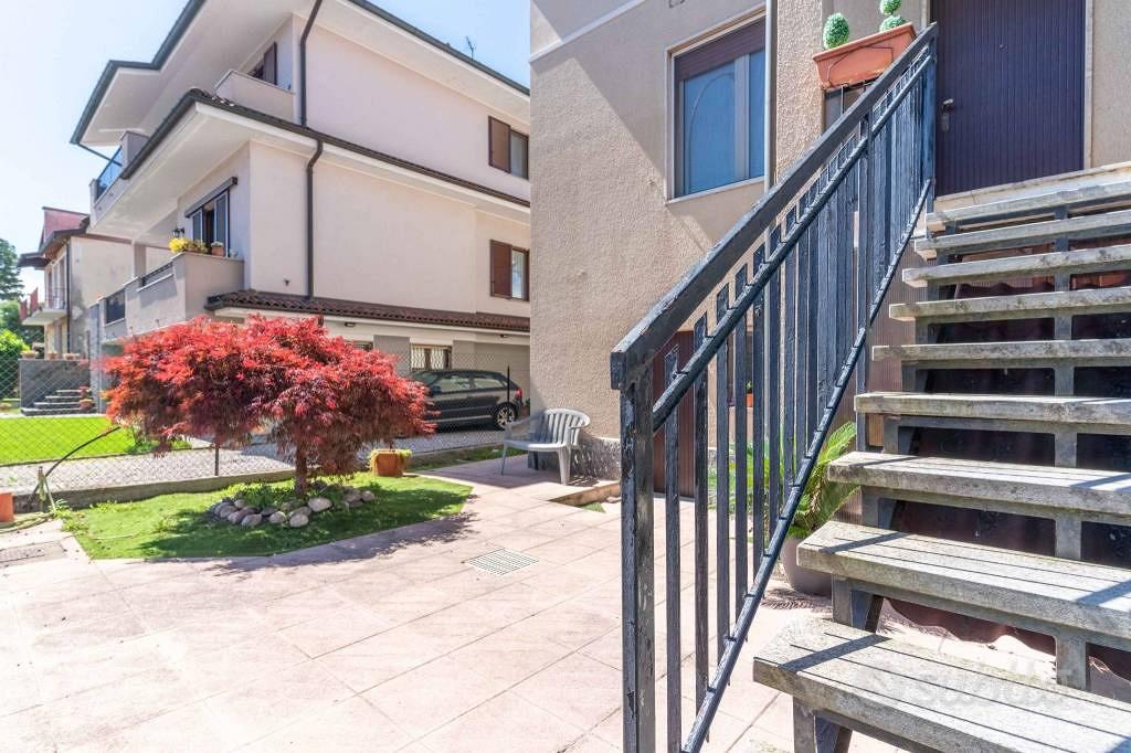 Villa di 186 m² con 4 locali e box auto doppio a C - Vista 2