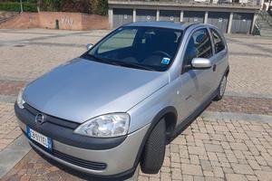 Opel Corsa 1.2 16v del 2002. Euro 4