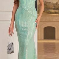 Abito da cerimonia effetto sirena