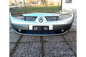 Paraurti Anteriore Renault Scenic 2°serie grigio 