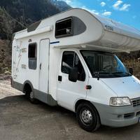 Camper mansardato Knaus 2.8 turbo diesel
