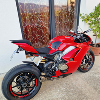 Ducati panigale v4