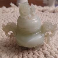 Piccolo incensiere cinese in giada