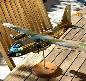 Grande aereo G 222 Aeritalia FomAer