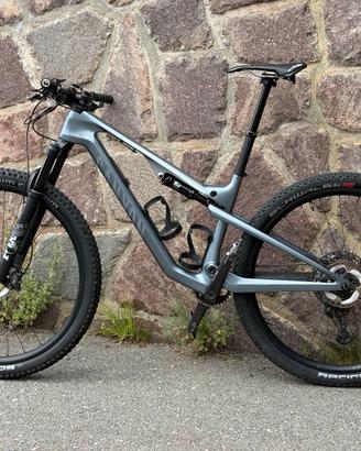 Canyon Lux Trail CF8 2024 taglia M