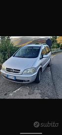 Opel zafira 2.2