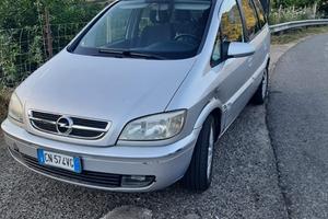 Opel zafira 2.2