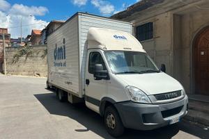 IVECO DAILY 35c15 2010 CON CASSA