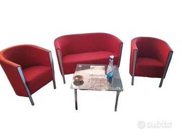 Salottino 4 Pezzi In Velluto Rosso