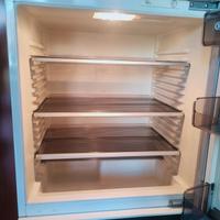 frigorifero da incasso Bauknecht serie IRU14