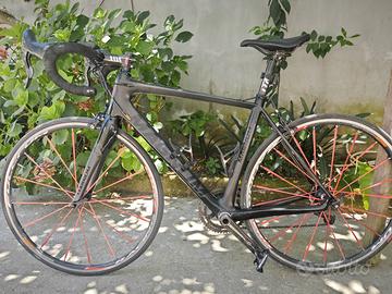Bici da corsa Magnum Domuyo tutta carbonio Tg.M