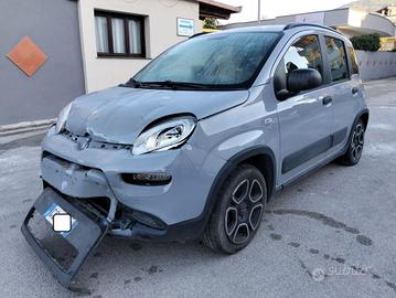 Fiat Panda 1.0 FireFly Hybrid 2022 SINISTRATA
