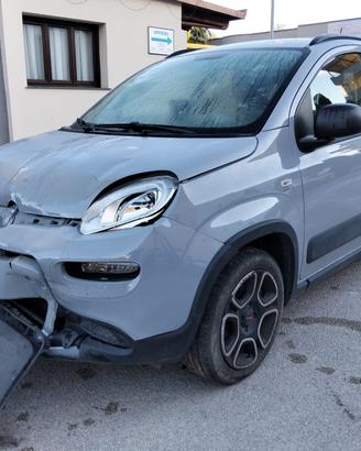 Fiat Panda 1.0 FireFly Hybrid 2022 SINISTRATA