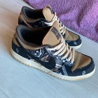 Nike SB Dunk Low Travis Scott