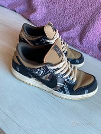 Nike SB Dunk Low Travis Scott