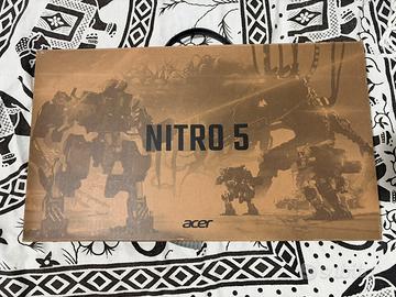 Pc gaming Acer Nitro 5 (AN515-45), pari al nuovo