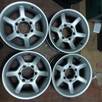 Cerchi fuoristrada 15 Et12  7 1/4