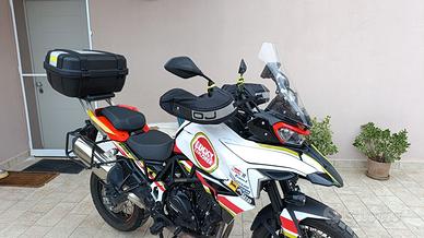 Benelli TRK 702 X – 13k km – Full Optional
