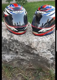 Caschi moto SHARK 