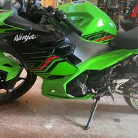 Kawasaki ninja 400