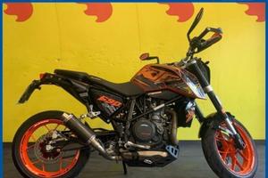 KTM 690 Duke Garantita e Finanziabile