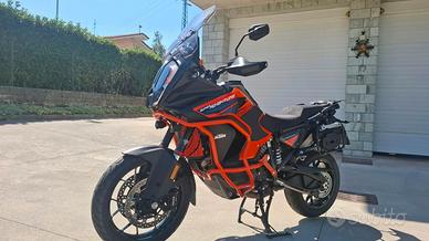KTM 1290 SUPER ADVENTURE S 2023
