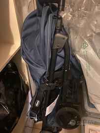Seggiolini auto nuovi e passeggino