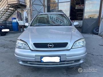 Ricambi Opel Astra SW 2.0 DI 16V 82cv del 1999