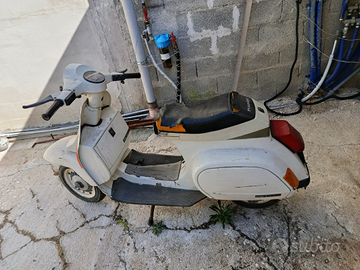 Vespa anni 80