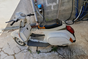 Vespa anni 80