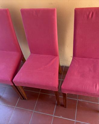 Tre sedie imbottite e rivestite in tessuto