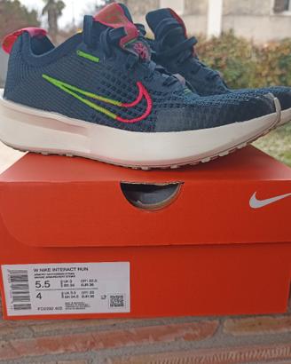 Nike interact run 36