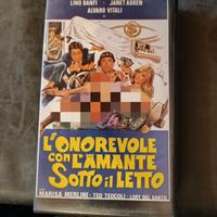 VHS L'onorevole con l'amante sotto il letto