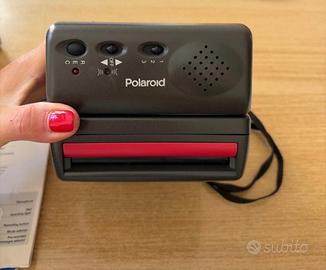 Polaroid 636 talking camera