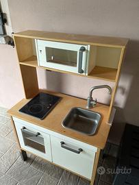 Cucina in legno
