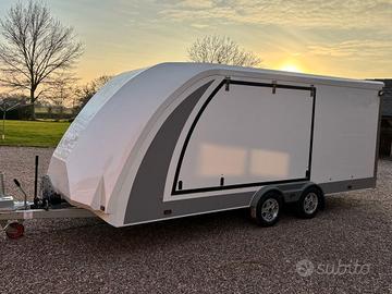 Rimorchio trasporto auto chiuso