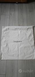 Yves Saint Laurent grande dustbag 