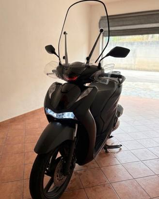 Honda SH 125 Sport  2023