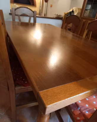 tavolo con seggiole