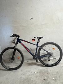 MOUNTAIN BIKE KROSS 2.0