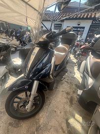 Piaggio Beverly Tourer 300