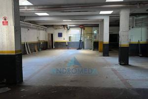 Box / Garage di 1000 m² a San Giorgio a Cremano