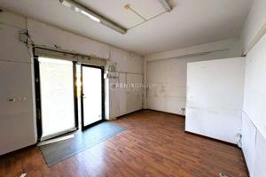 LOCALE COMMERCIALE IN VIA DEL MARE, PORTO D'ASCOLI