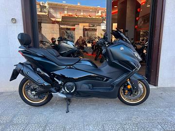 Yamaha TMAX 560 Tech Max (2023)