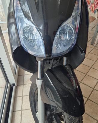Piaggio x7